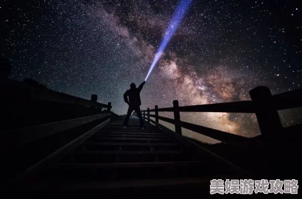 星空无限MV梁佳澎拜号2025全新单曲《星河》震撼首发邀您共赴音乐盛宴