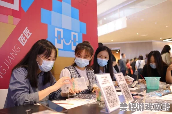 2025年时尚前沿：甜甜萌物语87话街角交流高分搭配攻略